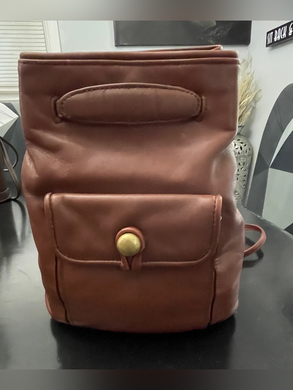 Women's vintage 1990 Brown Leather co. Backpack - Classic Everyday Carry